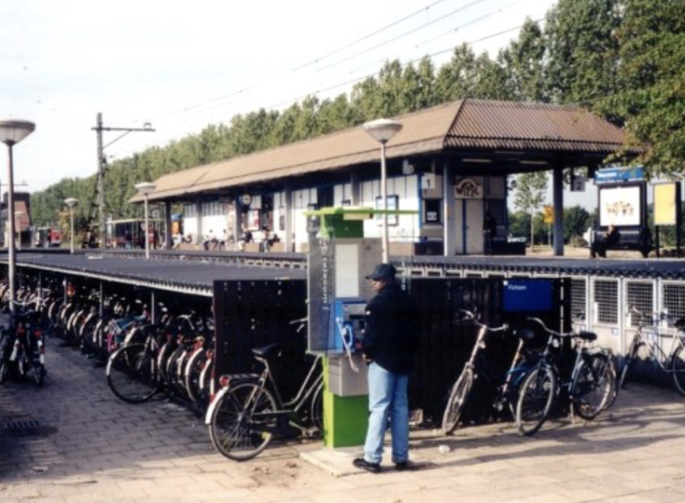 Het derde station Maarssen met Wizzl. Foto Topaz