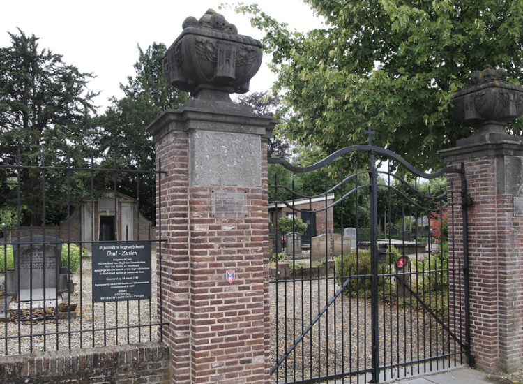 Begraafplaats Oud Zuilen, oudste van Nederland