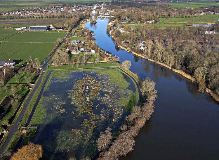 Oeverlandje Orlando bij Vreeland. Foto: Gerhard Hof